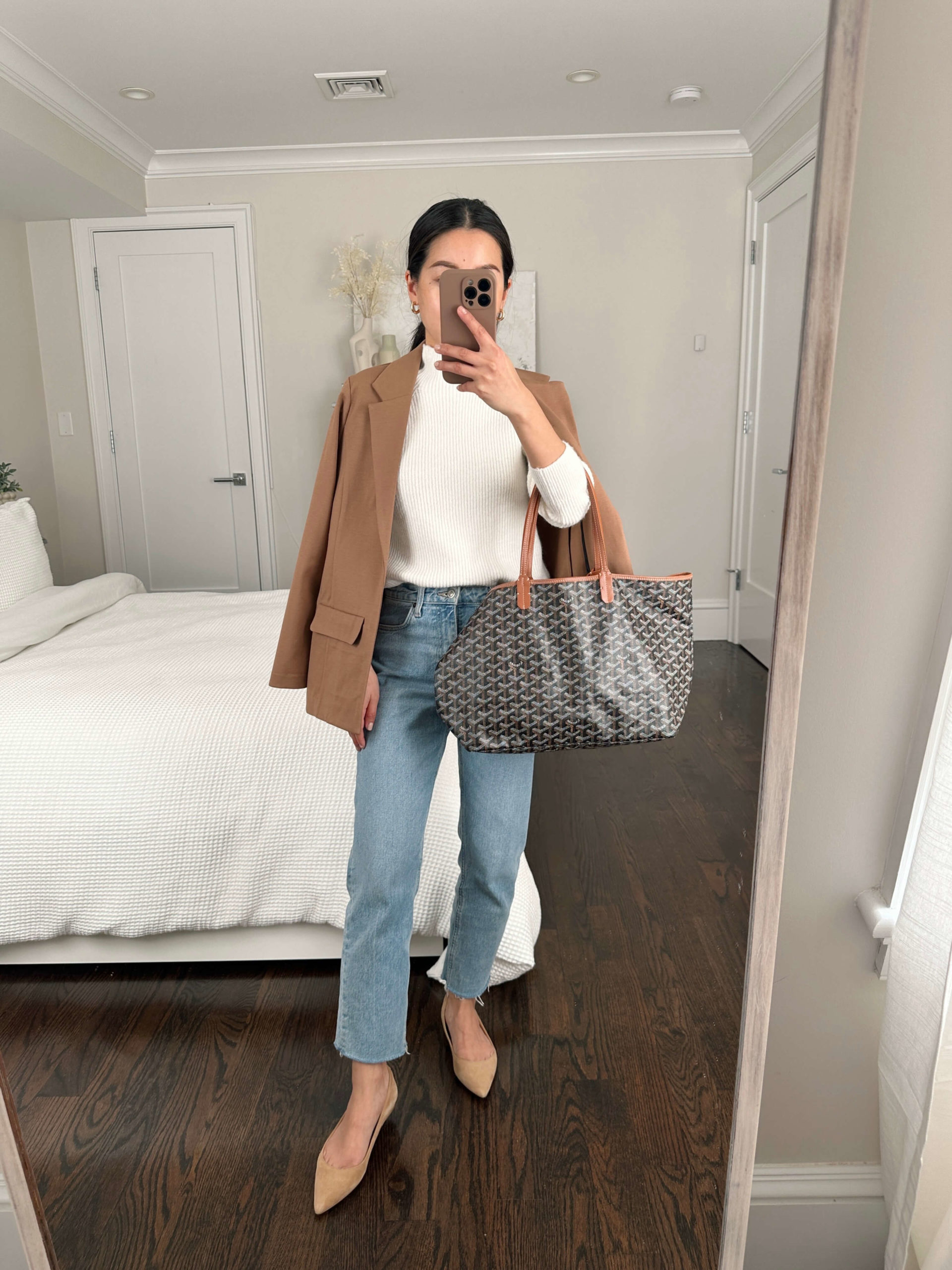 petite blazer jeans work outfit with flat shoes