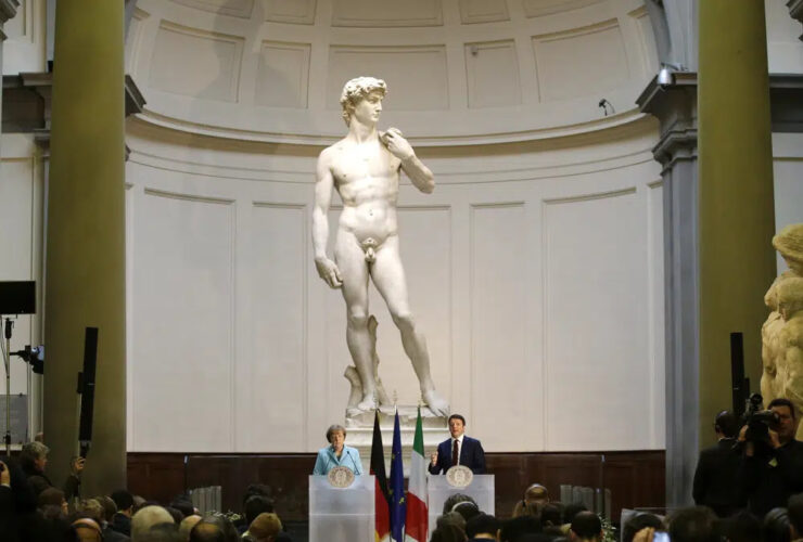 Principal resigns after complaints on ‘David’ statue nudity