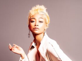 Tati Gabrielle’s Approach to Beauty Is Inspired by the Extraterrestrial