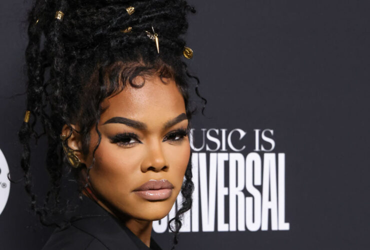 Teyana Taylor Brings Punk Style in Vivienne Westwood to ‘Jimmy Kimmel’ – WWD