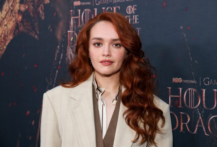 Olivia Cooke Dons Blazer Dress for ‘House of the Dragon’ FYC Event – WWD