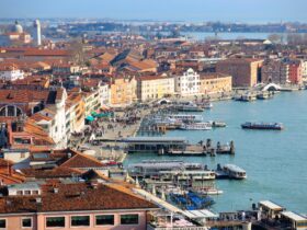 Hot News In Veneza