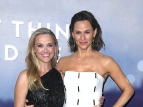 Jennifer Garner Supports Reese Witherspoon During the Actress’ First Public Appearance Following Divorce News