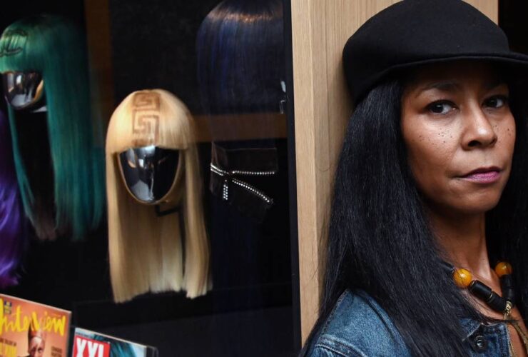 Decades ago, a local stylist created wigs for hip-hop royalty, from Lil’ Kim to Lauryn Hill. Now her work is in a Baltimore museum.