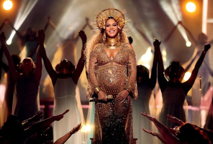 Beyonce and Lizzo’s iconic outfits go on display at Kensington Palace – video