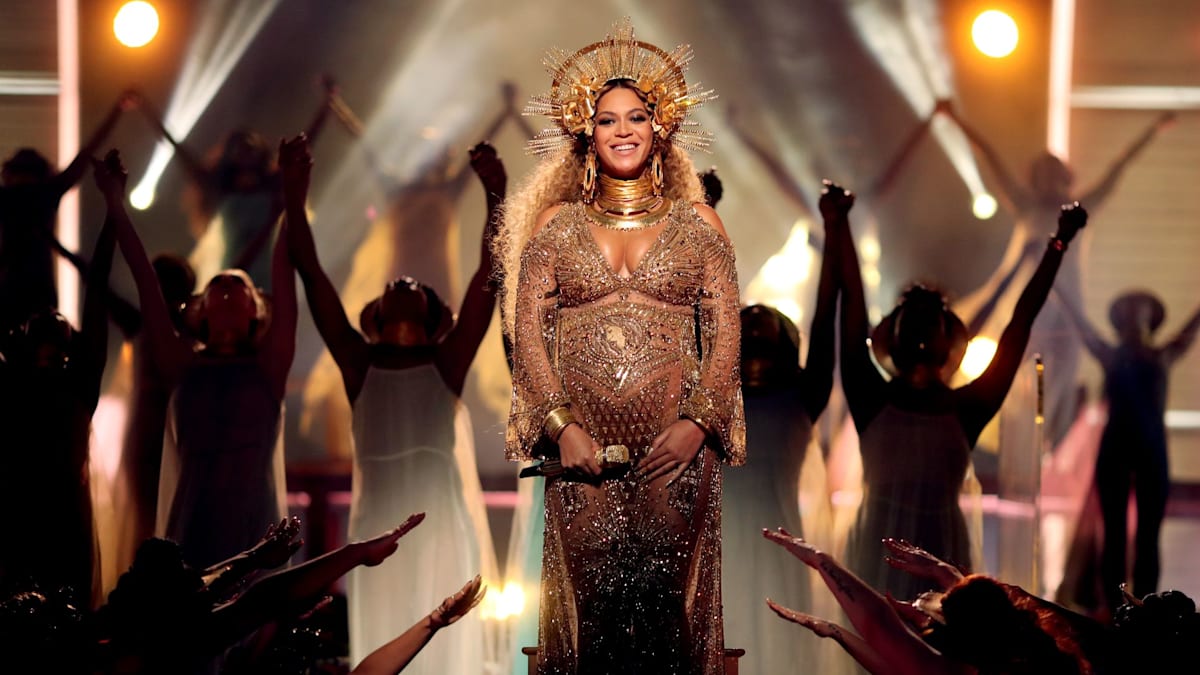 Beyonce and Lizzo’s iconic outfits go on display at Kensington Palace – video