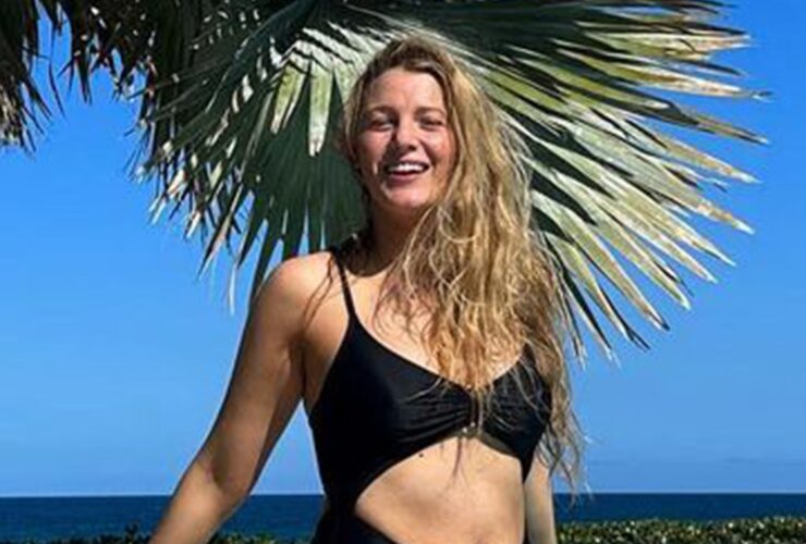 Blake Lively Posts Chic Swimsuit Pics From Vacation With Ryan Reynolds