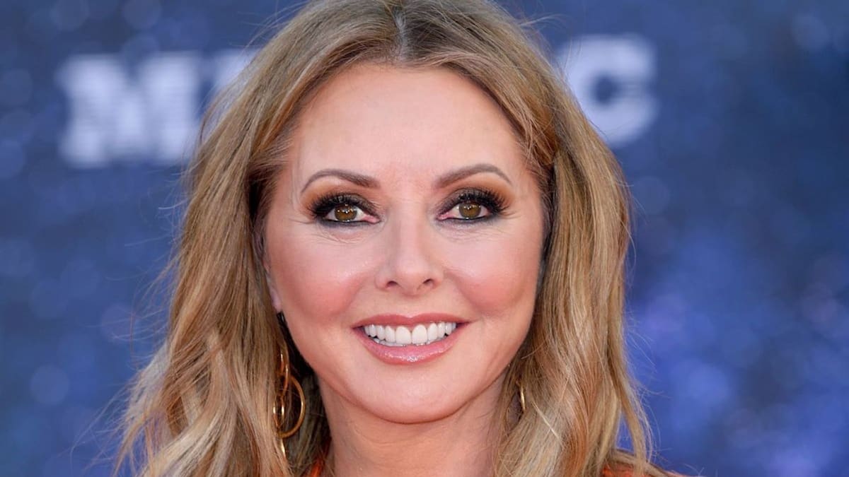 Carol Vorderman showcases incredible abs in skintight workout outfit