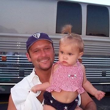 tim mcgraw gracie mcgraw throwback baby photo