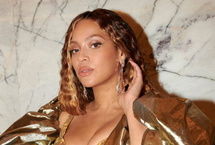 Ring the Alarm: Beyoncé Just Teased Her New Haircare Line