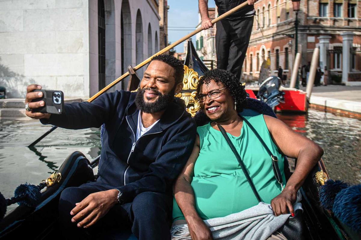 Anthony Anderson Says ‘All the Young Men’ in Europe Made His Trip with Mom Doris a Big Challenge (Exclusive)