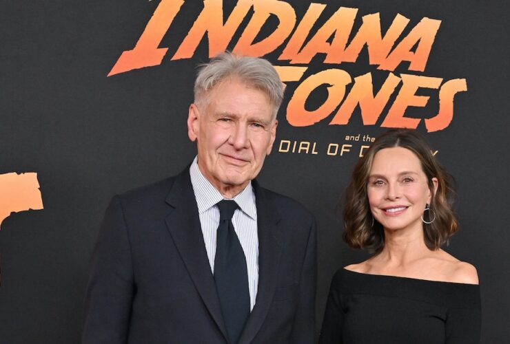 Calista Flockhart Just Rewore a 24-Year-Old Skirt on the Red Carpet