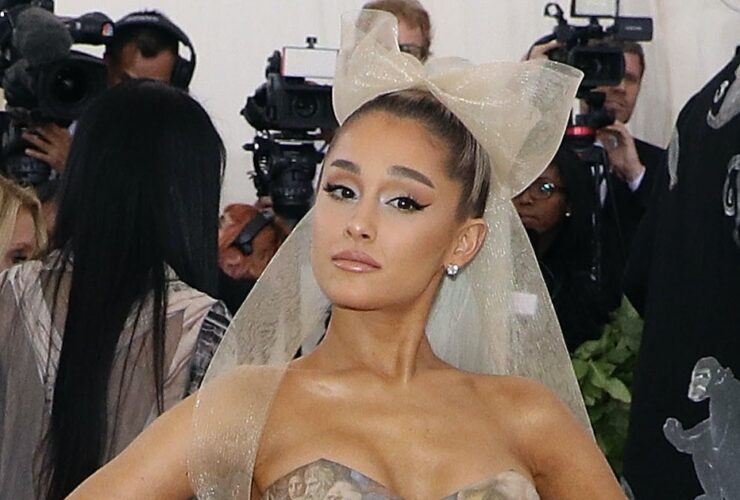 Ariana Grande’s Best Red Carpet Looks Helped Make Her ‘Popular’