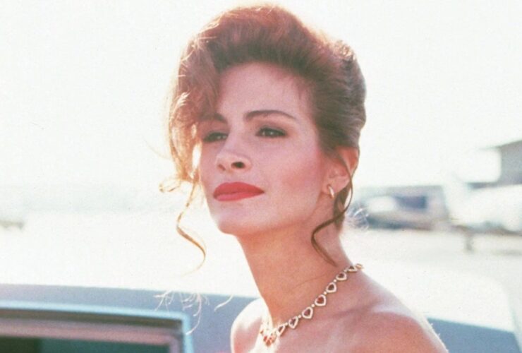 Julia Roberts’ Pretty Woman Got an Avant Garde Paris Fashion Week Makeover