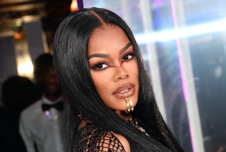 Teyana Taylor Gives a Masterclass in How to Style a Naked Dress