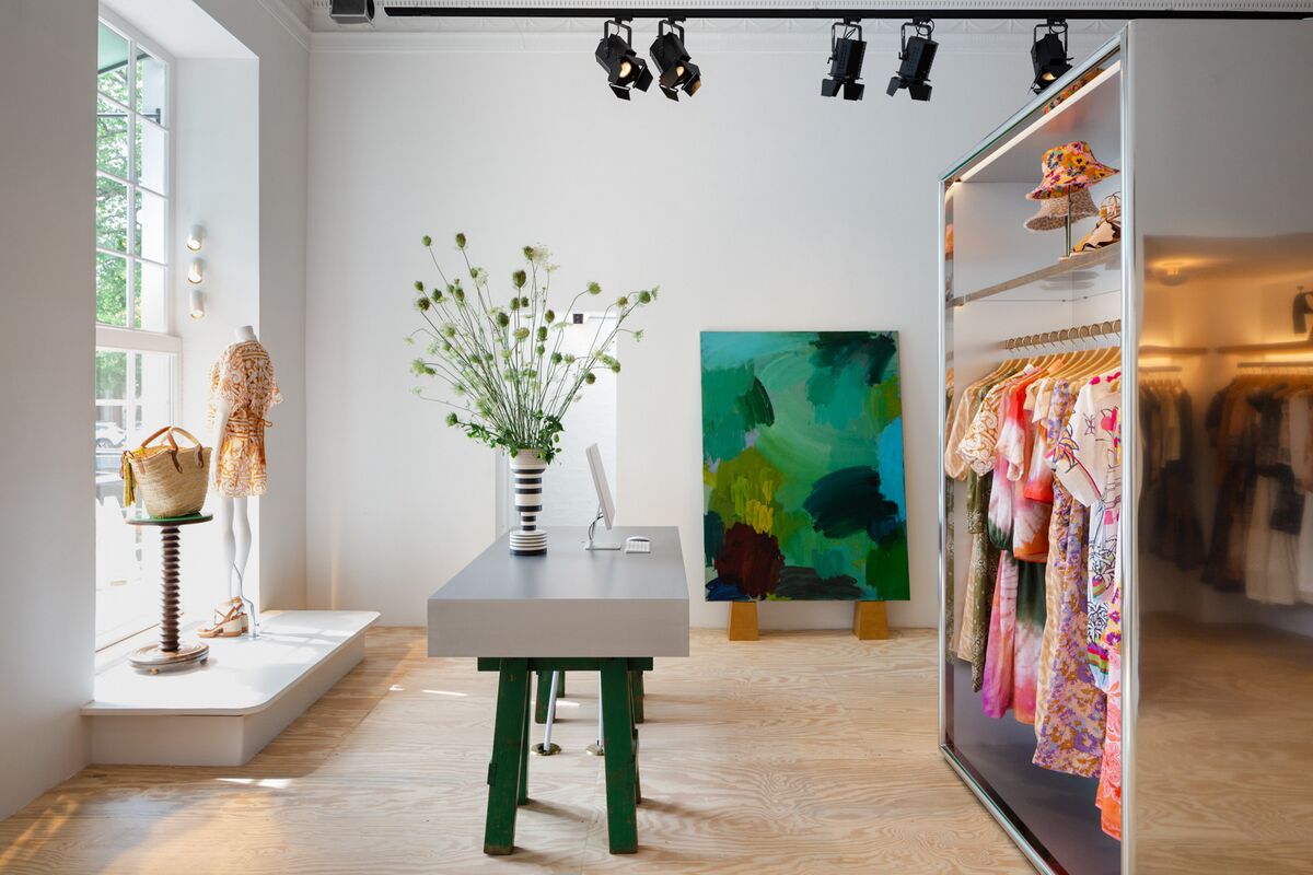 The Hamptons 16 Best Luxury Stores in 2023: Your Shopping Guide