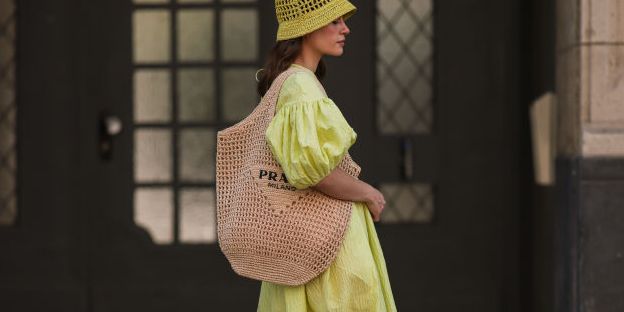 16 Best Raffia Tote Bags to Carry in 2023, According to Editors