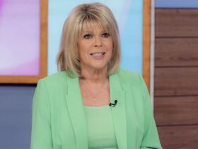 Loose Women’s Ruth Langsford is the ultimate summer vision in fitted suit – and that colour!