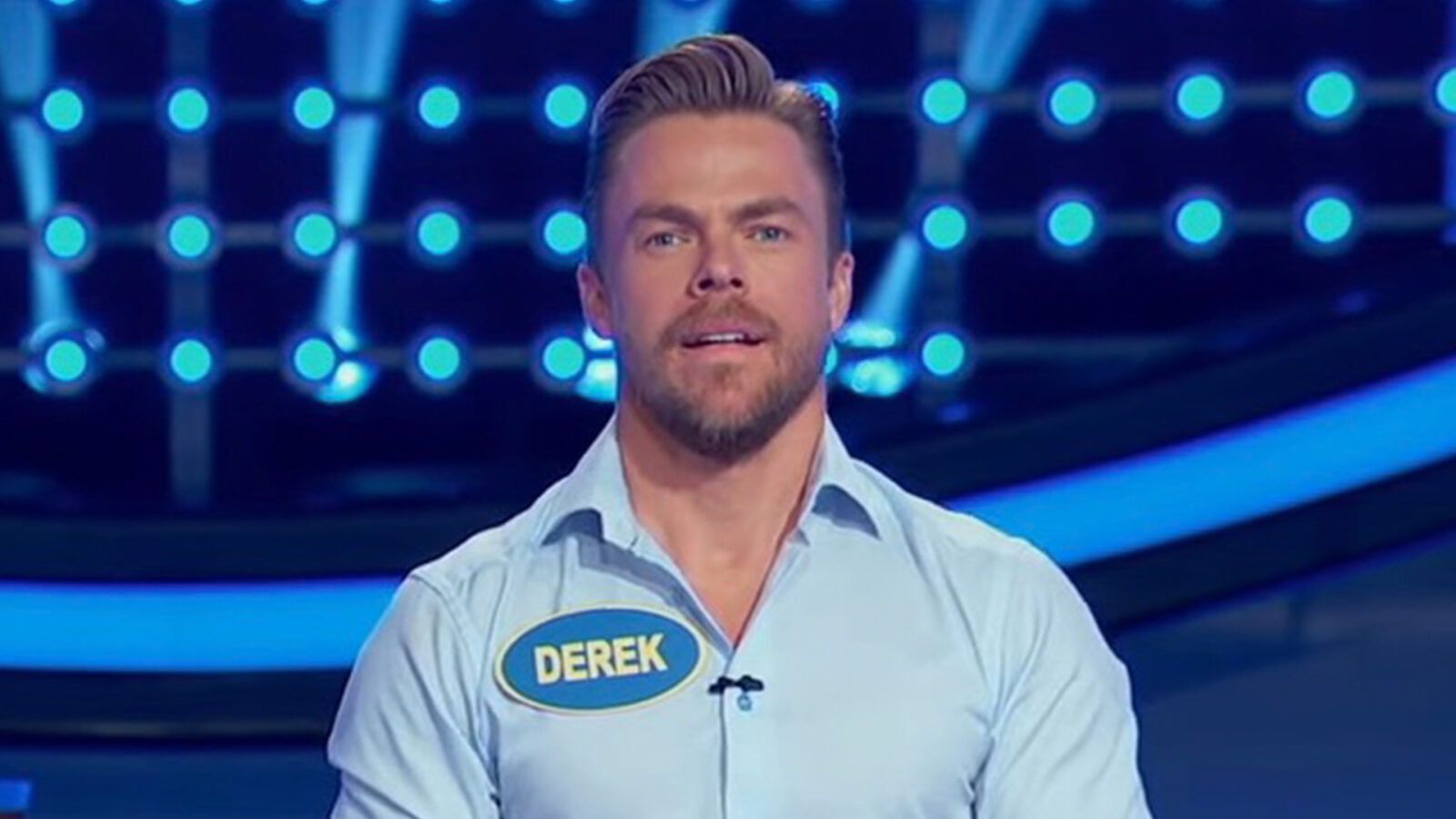 Celebrity Family Feud Finale LIVE — Fans say DWTS host’s game was a ‘disaster’ as they slam Derek Hough as embarrassing