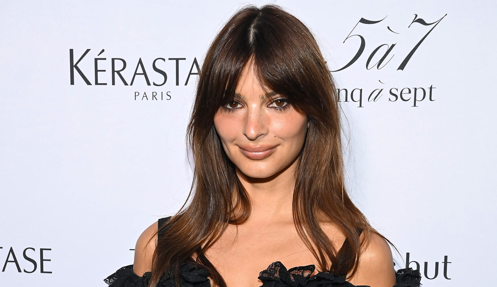 Emily Ratajkowski at The Daily Front Row Fashion Media Awards – Footwear News