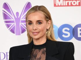 Louise Redknapp stuns in super skinny vinyl trousers