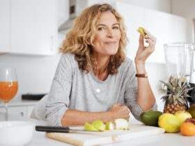 A Plant-Based Diet In Your 40s May Slow Cognitive Decline, Study Finds