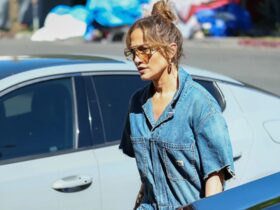 Jennifer Lopez Paired Denim Jumpsuit With Her Go-To Fall Boot