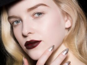 5 of the Coolest Colours to Paint Your Nails This Winter