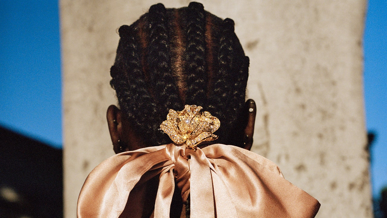 Hair Bows are Back—And This Time, The Adults Are Joining In