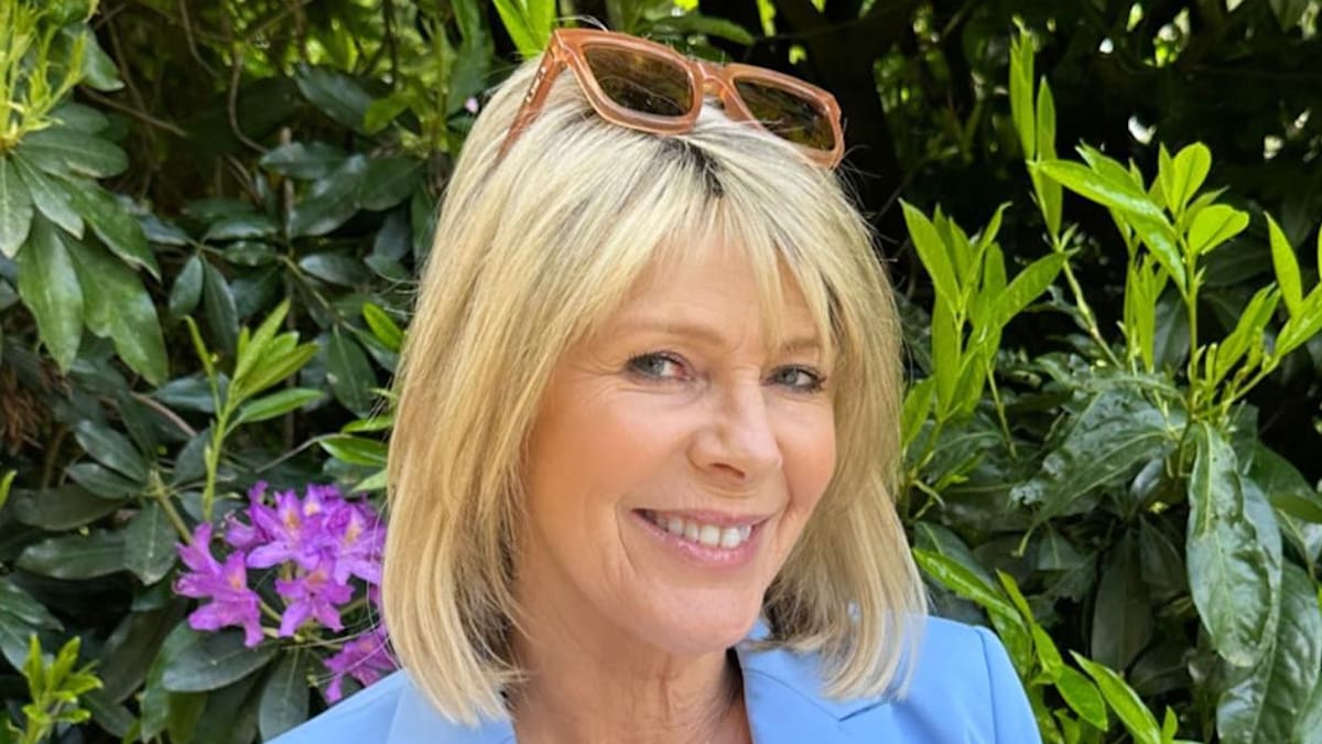 Ruth Langsford looks youthful in skintight skinny jeans and boots