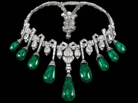 Van Cleef & Arpels Celebrates Dubai’s New School of Jewelry Arts With a Stunning Emerald Exhibit