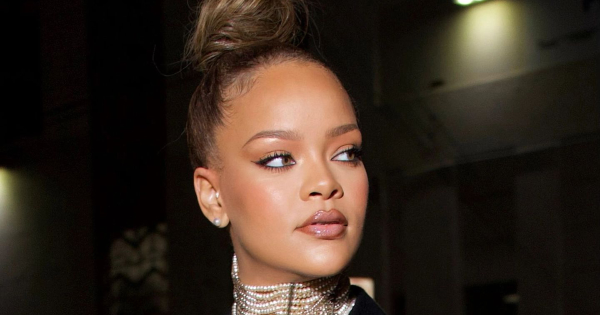 Rihanna Hails Pearl Necklaces as the New ‘It’ Accessory to Streetwear