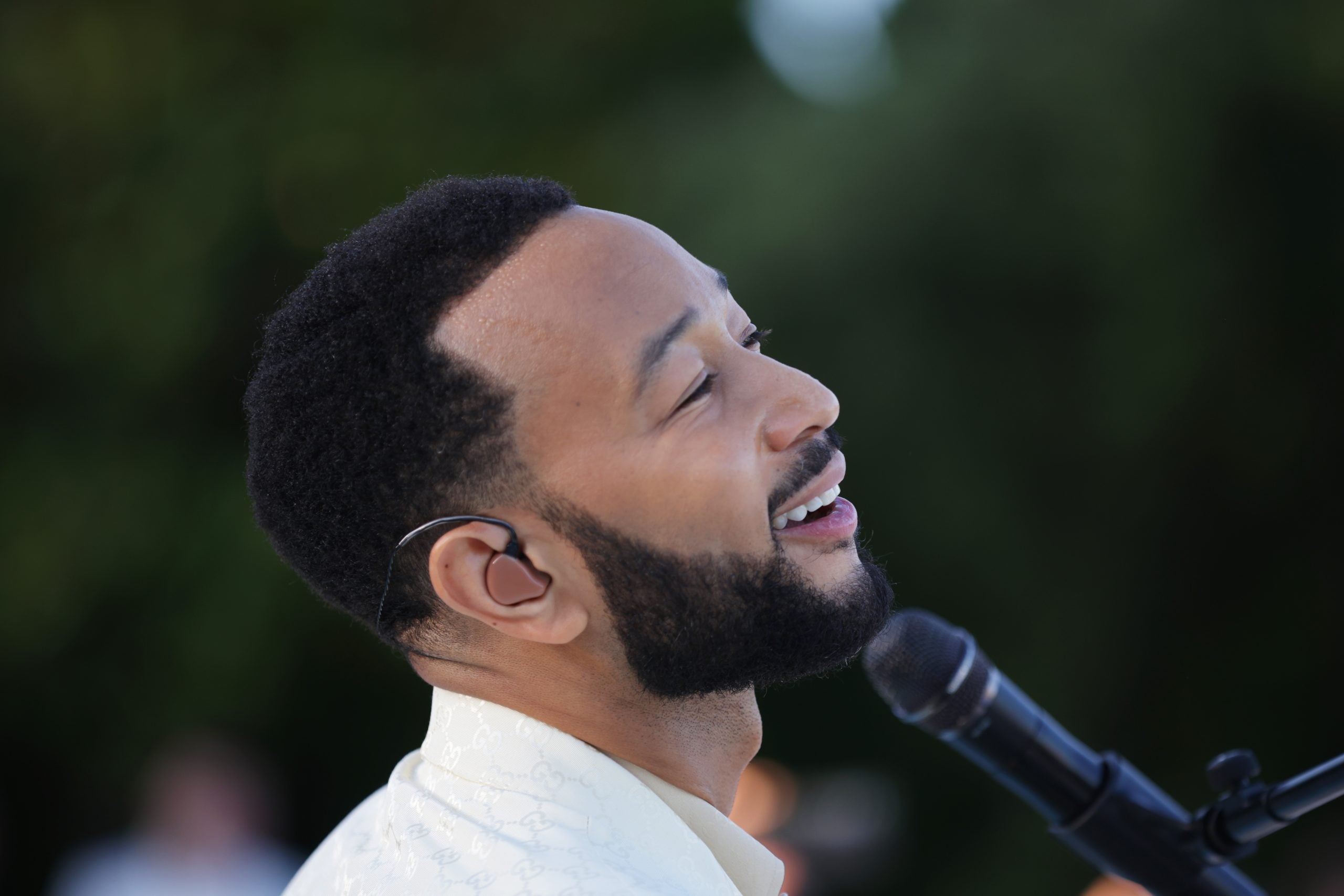 John Legend Dazzles At Stripped-Down, One-Night-Only Performance In Atlantic City